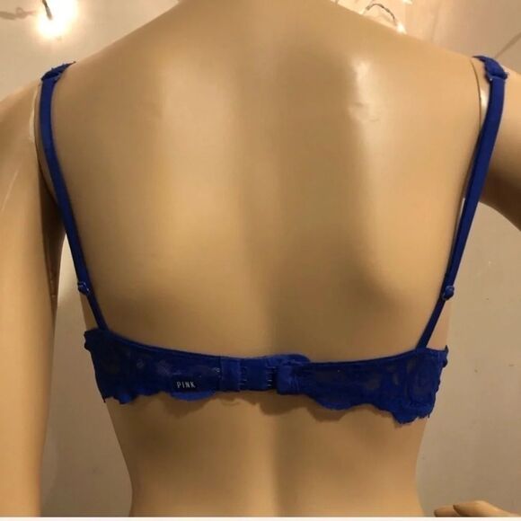 VS PINK | Pushup Bra - Picture 2 of 4